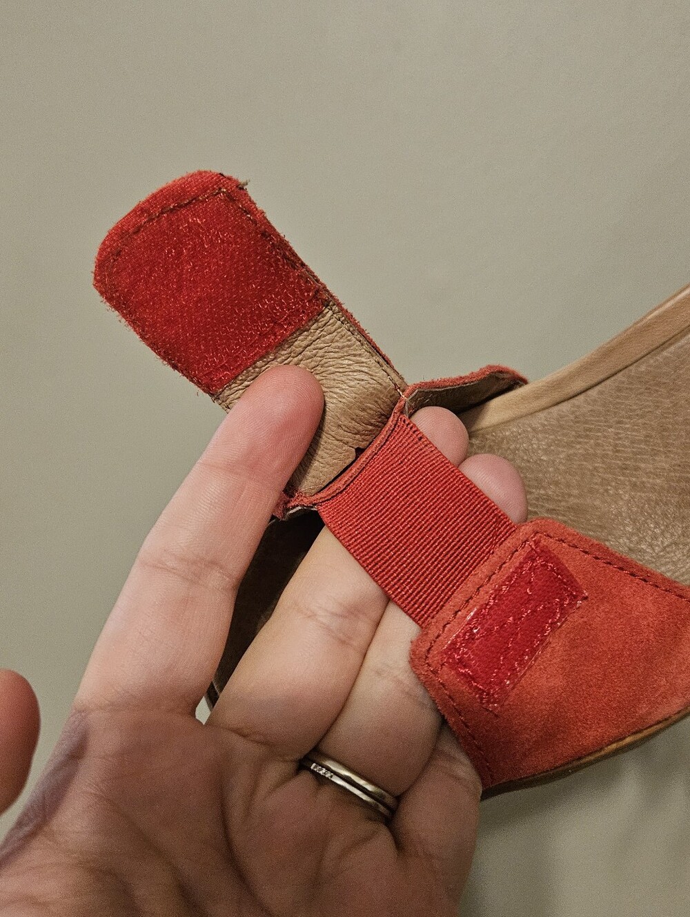 Sorel Joanie Ankle Lace Suede Wedge Sandals Red Women's Size 8.5 - Picture 10 of 10